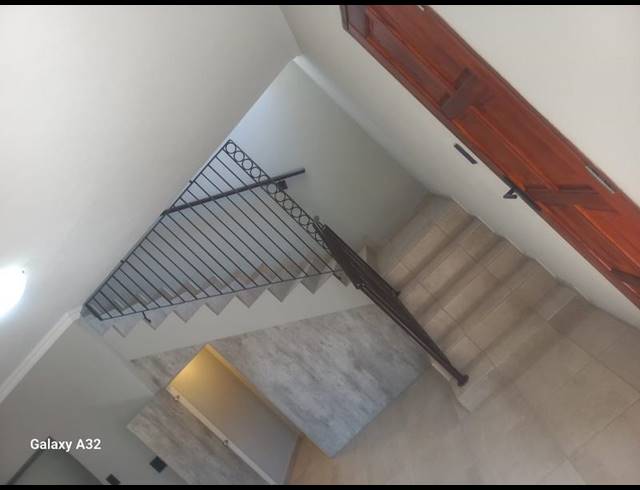 3 BEDROOM TOWNHOUSE FOR SALE IN WATERVAL EAST